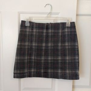 NWOT Plaid grey fitted mini skirt zip back stretch